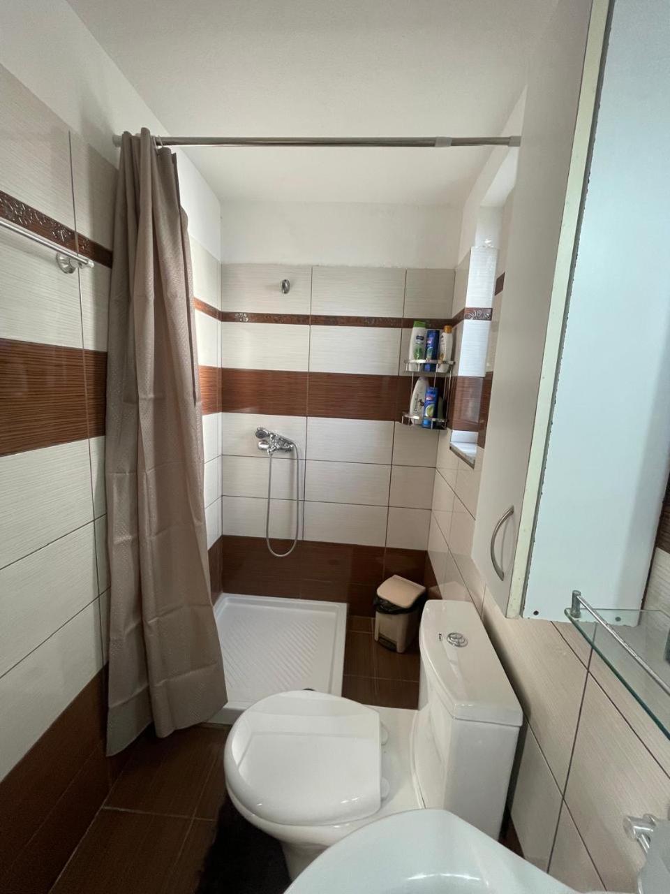 Luigi Guest House Gjirokastër 外观 照片